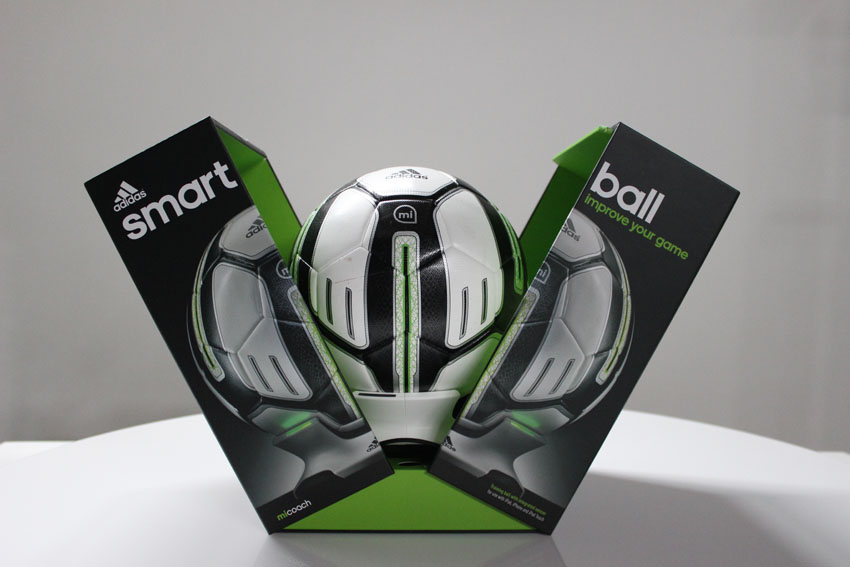 мяч Adidas miCoach Smart Ball
