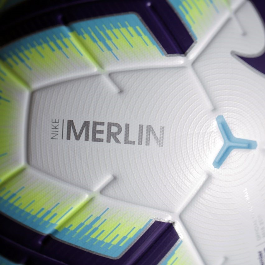 футбольный мяч Nike Merlin